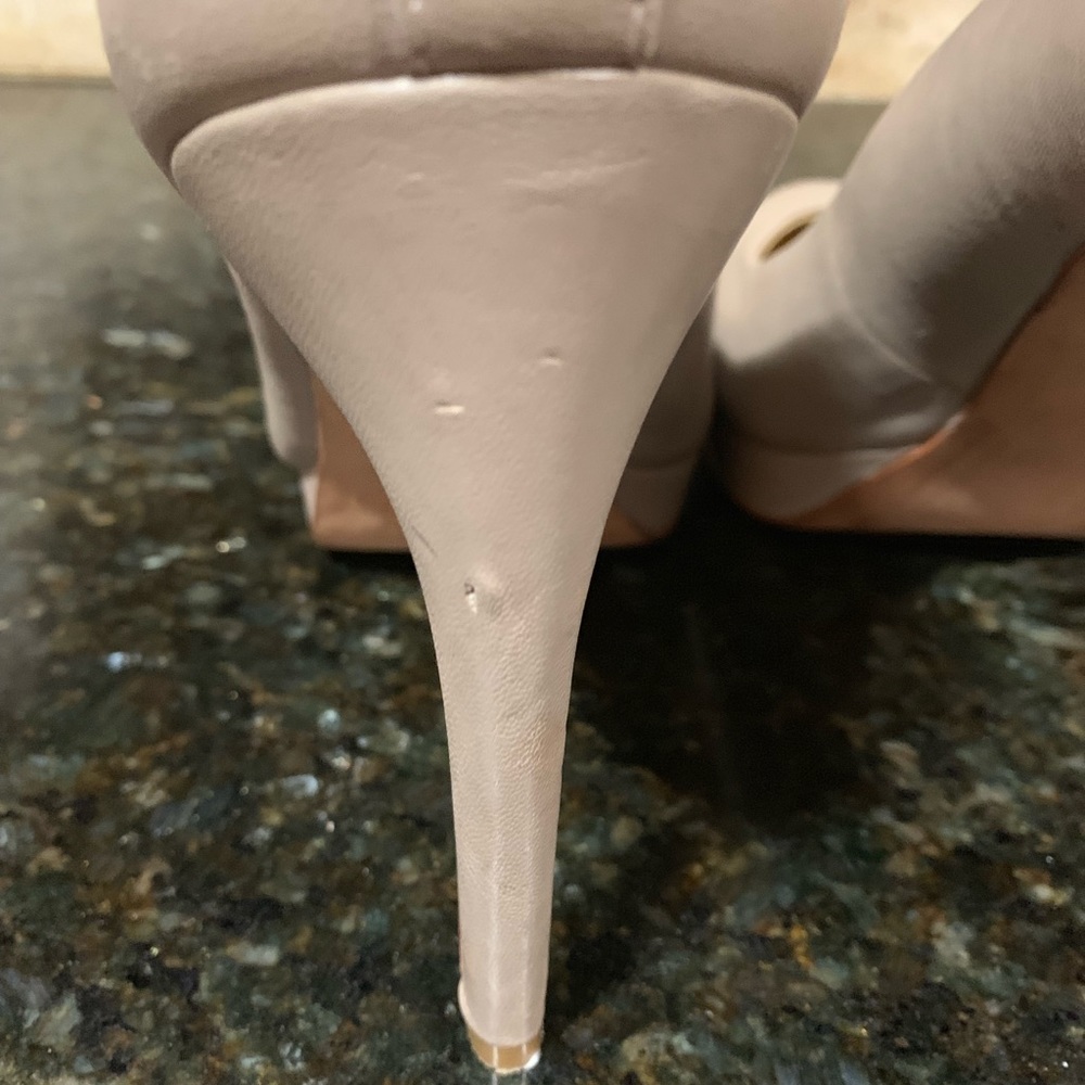 Coach Heels - Picture 4 of 5